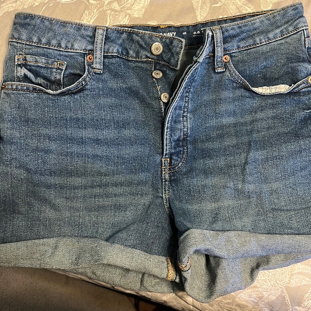 Old navy high-rise OG straight shorts